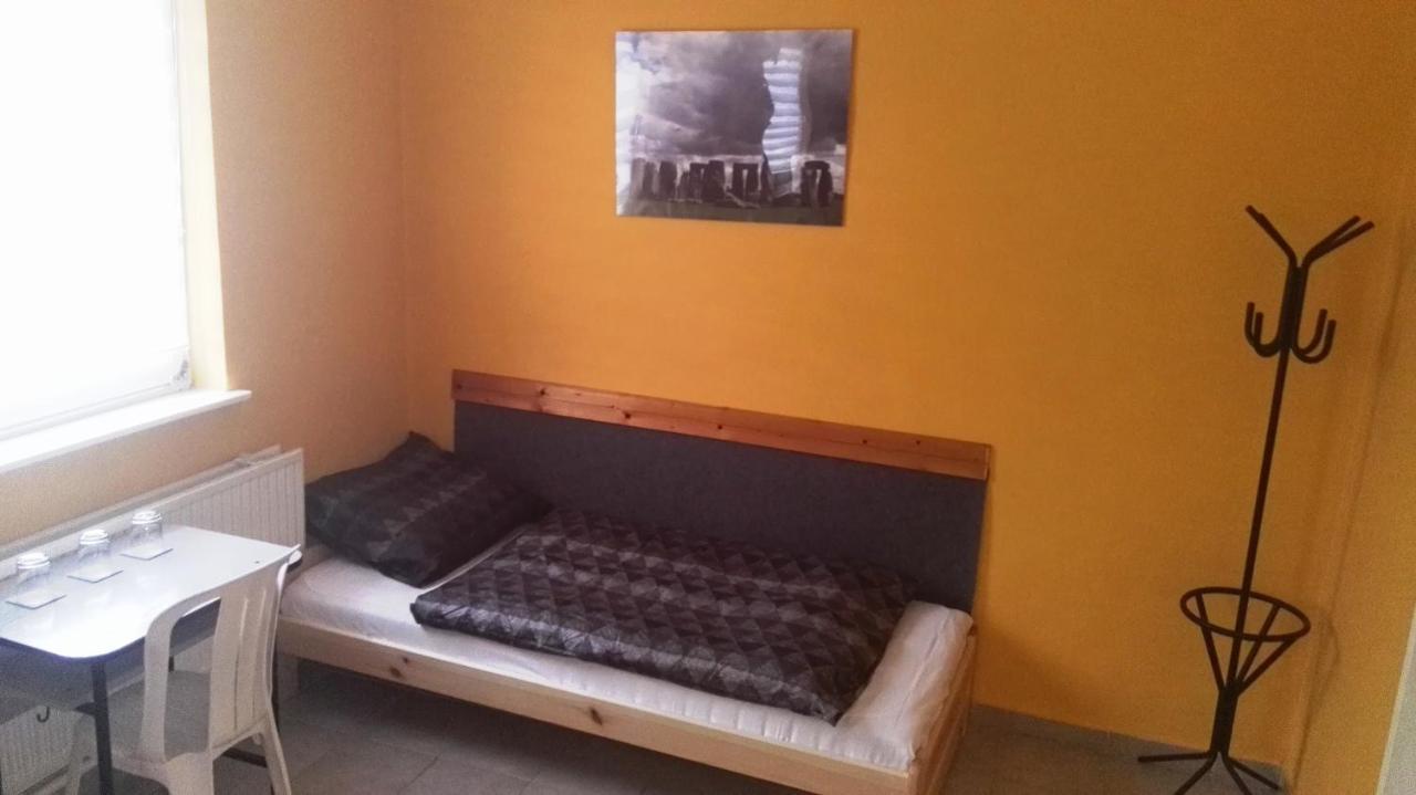 Appartement Collingo Belvarosi Szallas à Kazincbarcika Extérieur photo